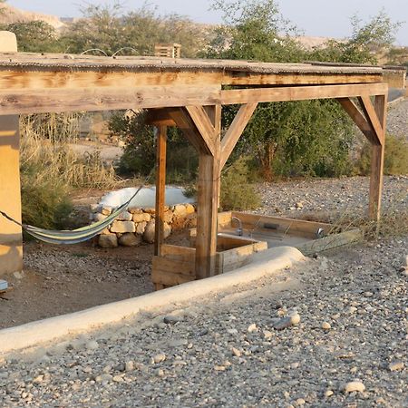 Desert Days Mud Cabin'S Resort Tzukim Luaran gambar