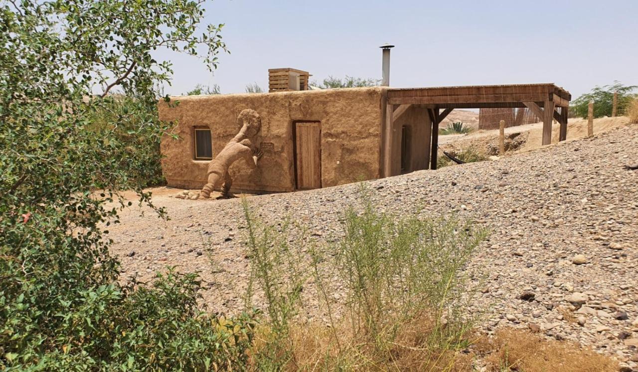 Desert Days Mud Cabin'S Resort Tzukim Luaran gambar