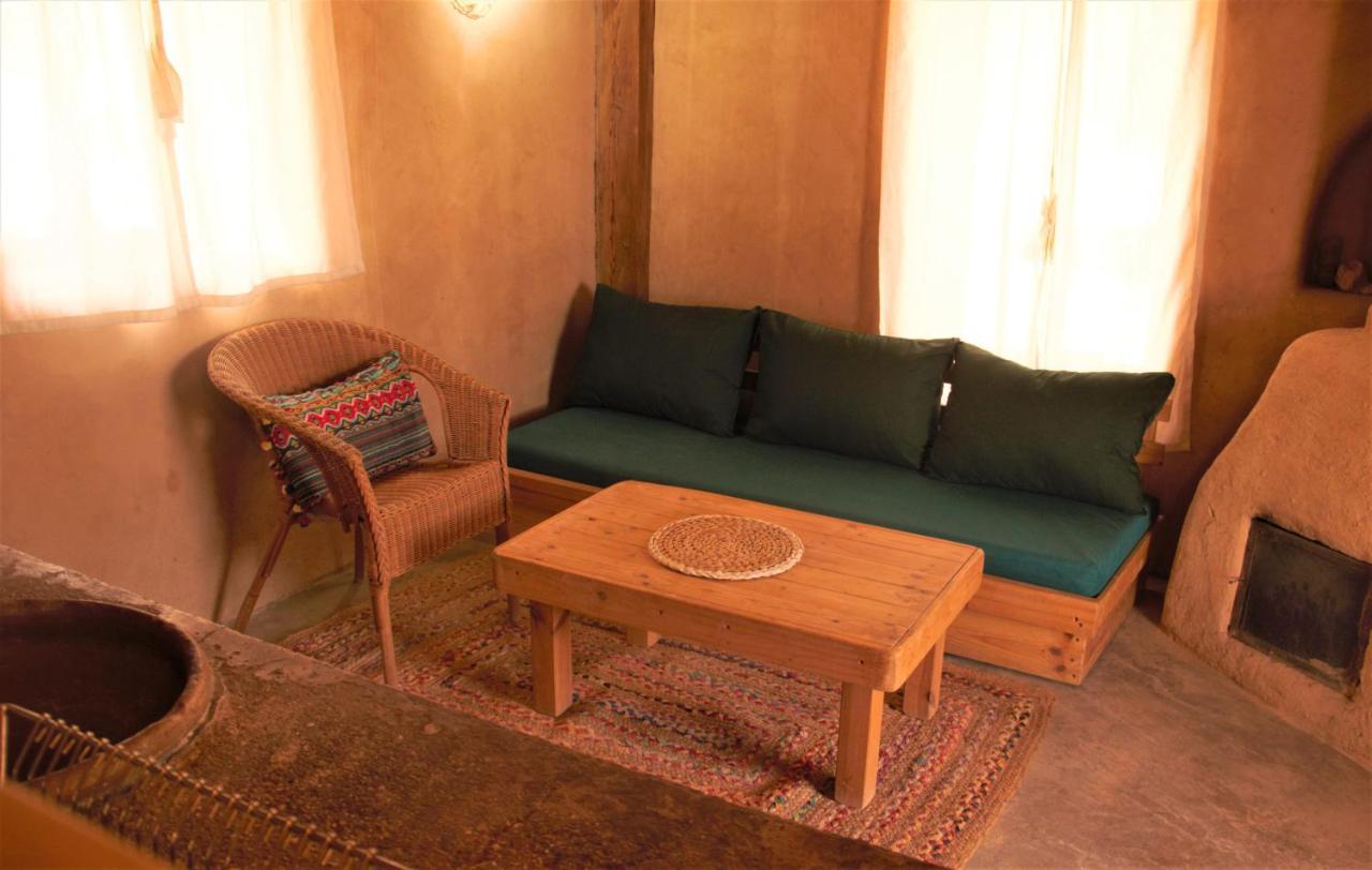 Desert Days Mud Cabin'S Resort Tzukim Luaran gambar