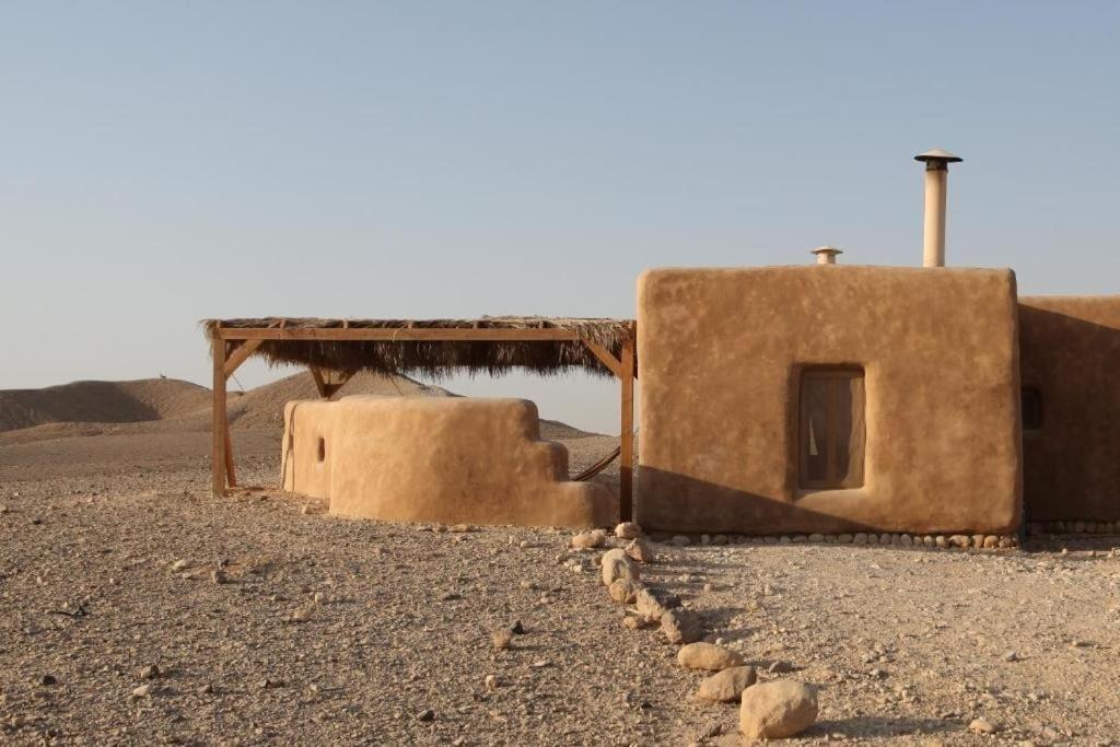 Desert Days Mud Cabin'S Resort Tzukim Luaran gambar