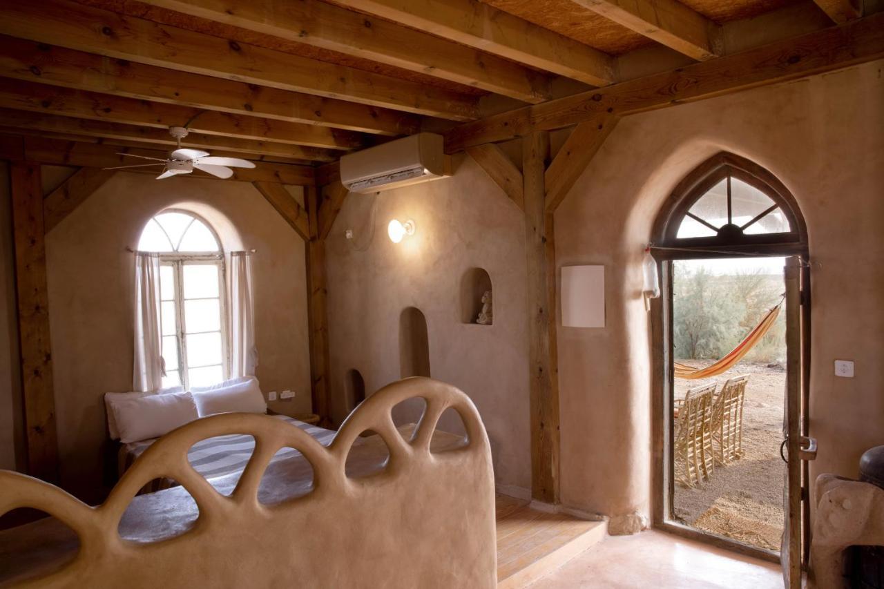 Desert Days Mud Cabin'S Resort Tzukim Luaran gambar