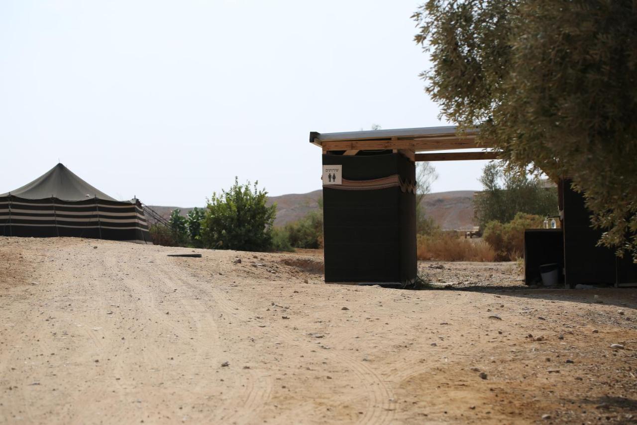 Desert Days Mud Cabin'S Resort Tzukim Luaran gambar