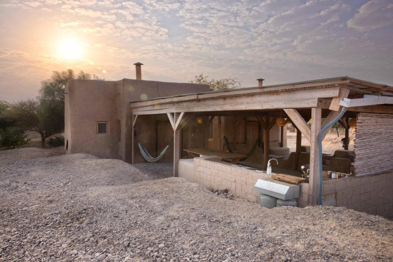 Desert Days Mud Cabin'S Resort Tzukim Luaran gambar
