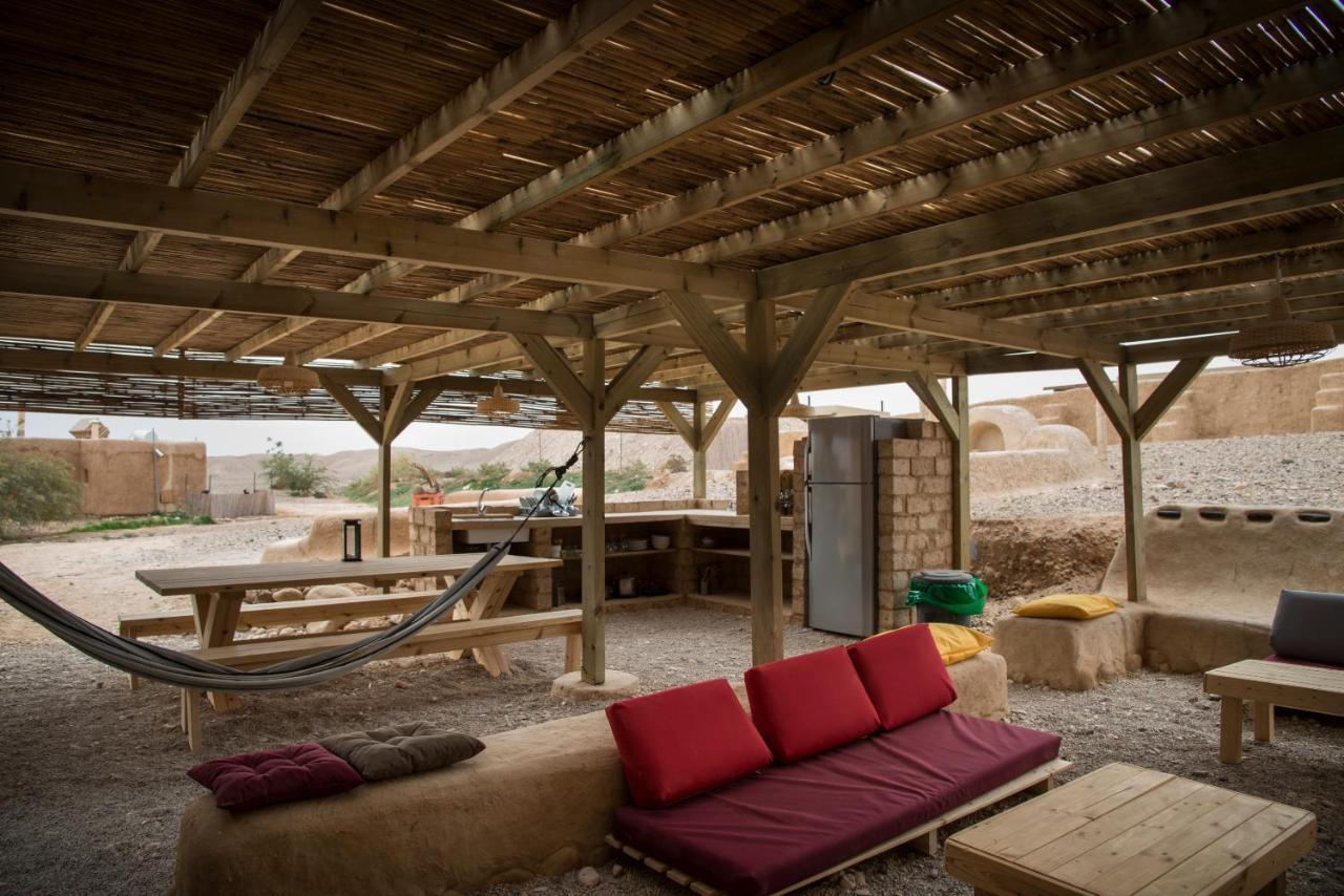 Desert Days Mud Cabin'S Resort Tzukim Luaran gambar