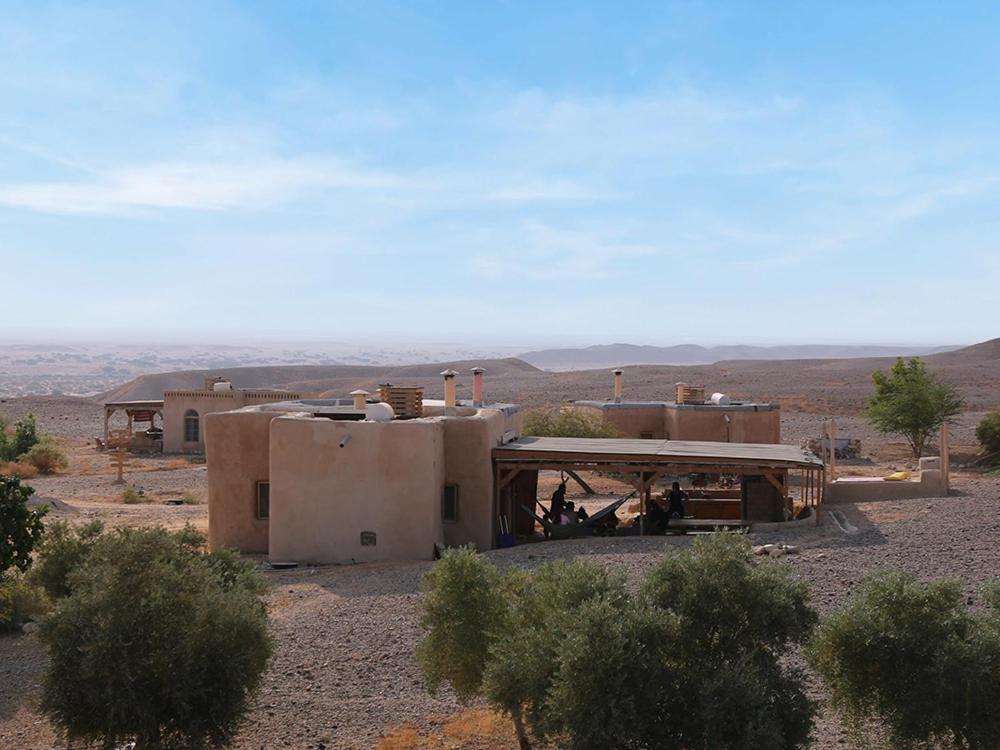 Desert Days Mud Cabin'S Resort Tzukim Luaran gambar