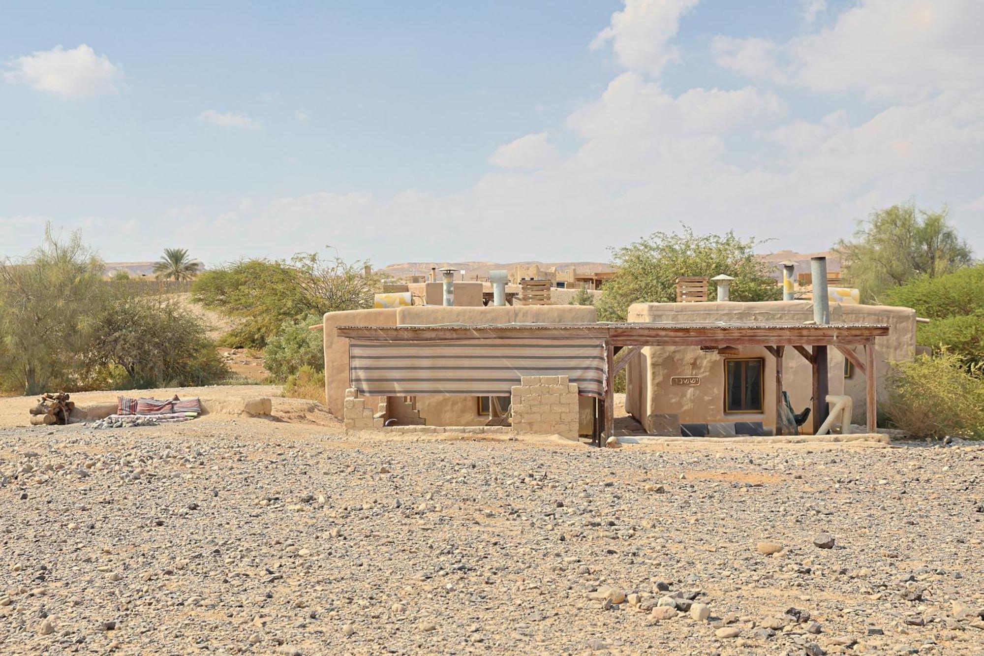 Desert Days Mud Cabin'S Resort Tzukim Luaran gambar